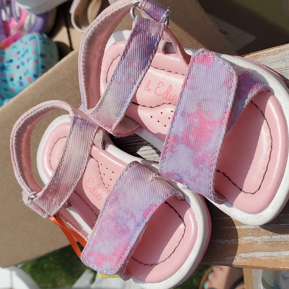 Sandals - Picture 2 of 2